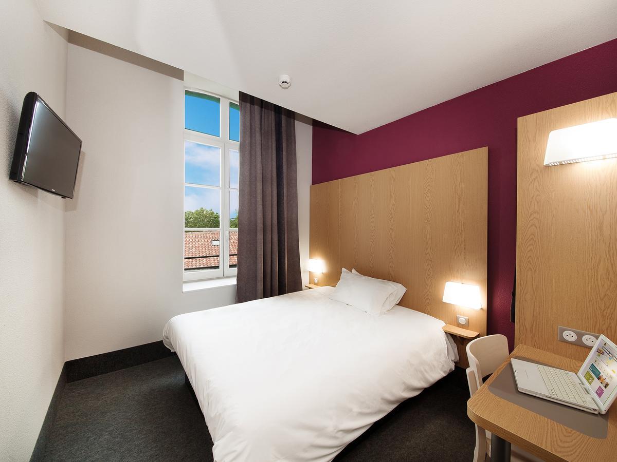 B&B Hotel Castres Centre Gambetta ภายนอก รูปภาพ
