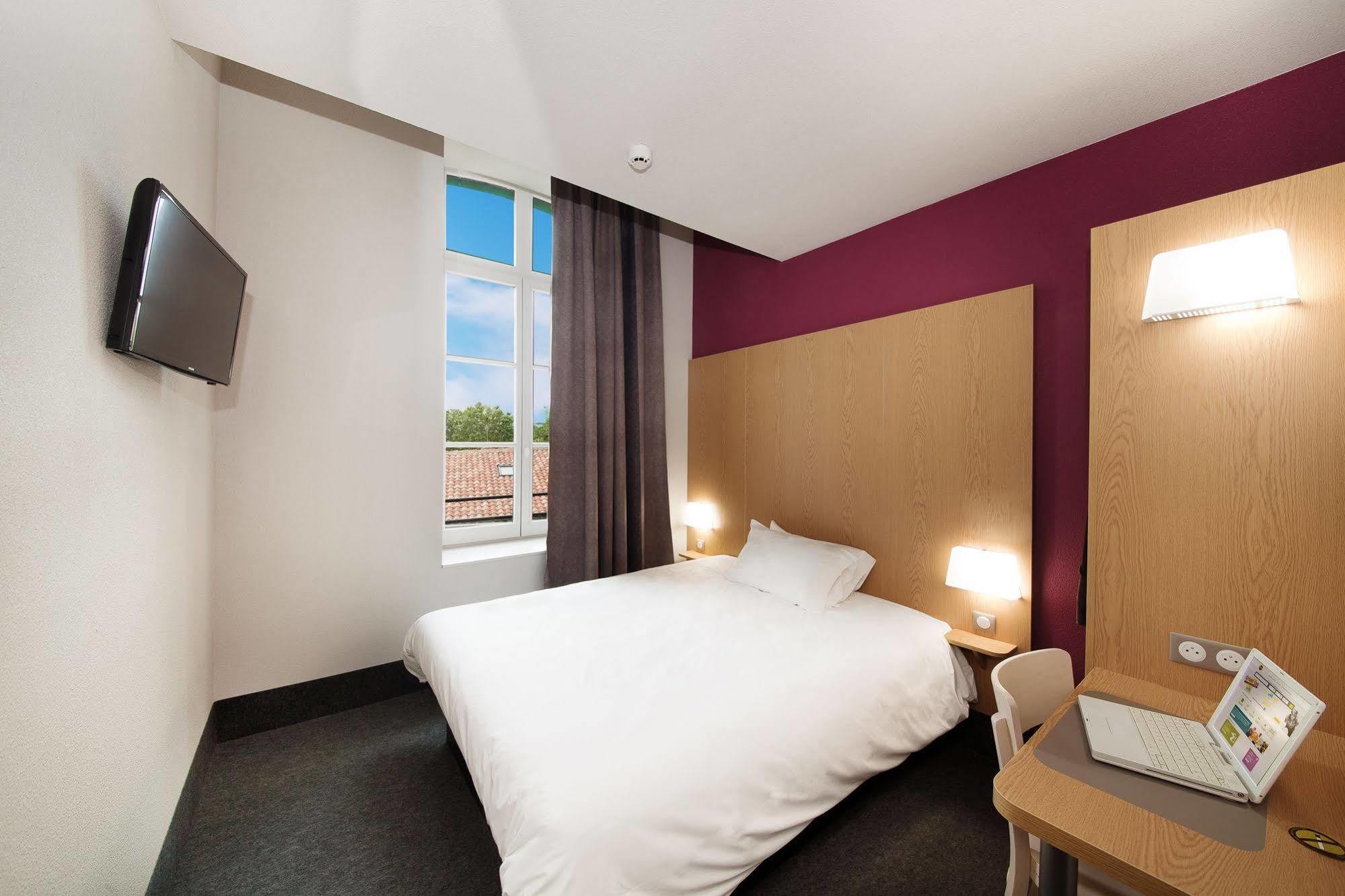 B&B Hotel Castres Centre Gambetta ภายนอก รูปภาพ